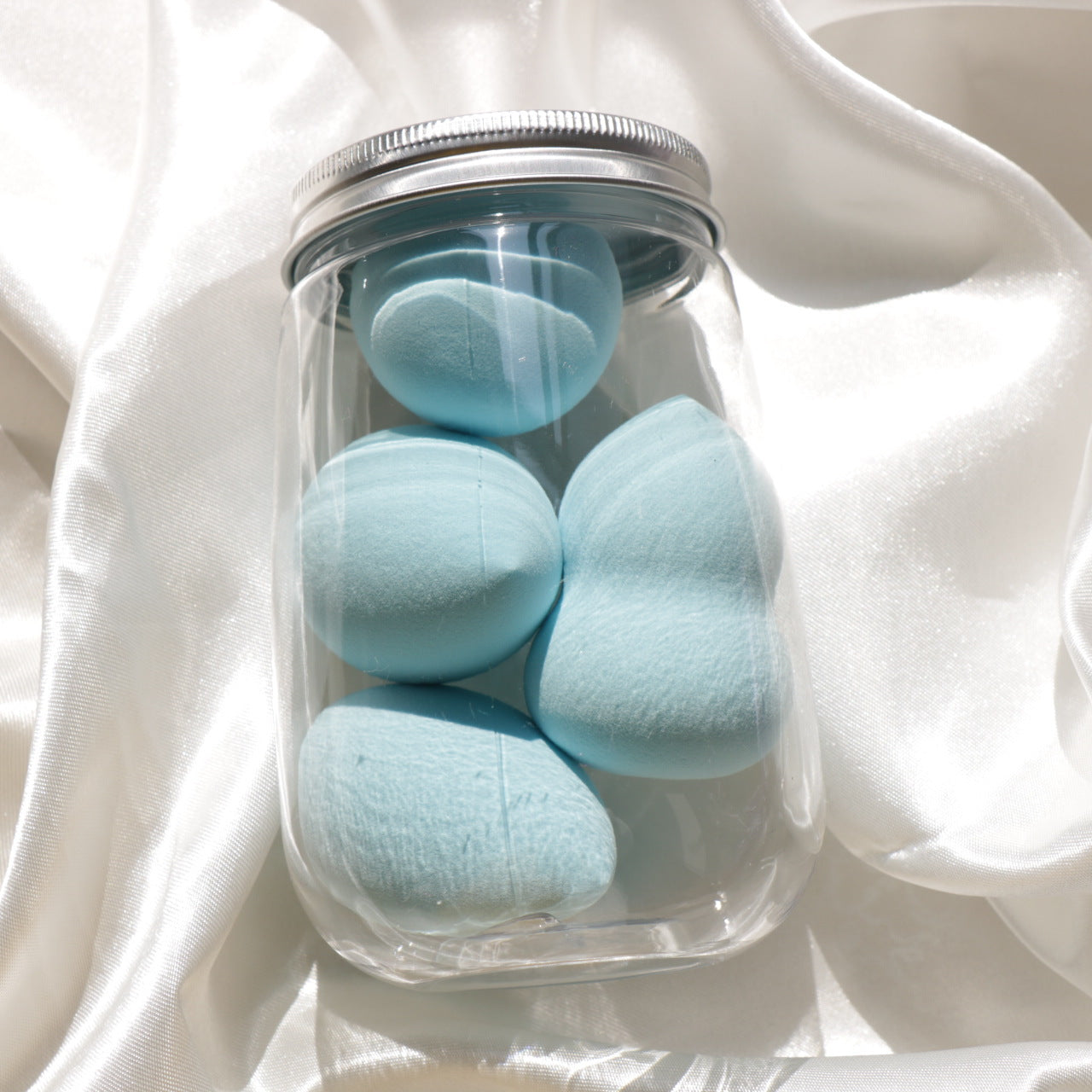 Beautyblender in a box